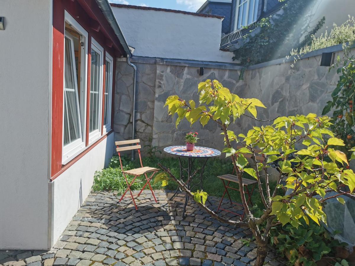 Rheingau - Schoene Moeblierte Ferienwohnung Eltville am Rhein Екстериор снимка