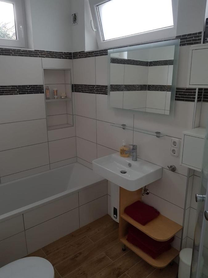 Rheingau - Schoene Moeblierte Ferienwohnung Eltville am Rhein Екстериор снимка
